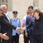 جامعة النجاح تُطلق أول مساق إلكتروني بعنوان