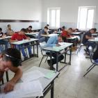 الحمد لله يتفقد قاعات طلاب الثانوية العامة في رام الله