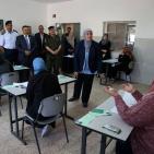 د. ليلى غنام ورئيس بلدية بيتونيا يتفقدون طلاب التوجيهي في بيتونيا