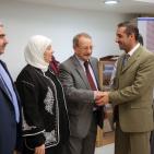 بلدية البيرة تكرم شركائها في مشروع تخضير البيرة