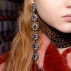 اكسسوارت Gucci تجمع بين الماضي والمستقبل