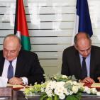 المالية توقع اتفاقية لدعم الخزينة بقيمة 8 مليون يورو بشارة يوكد على أهمية الدعم الفرنسي لفلسطين