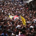 بالصور: تشييع  جثمان الشهيد محمد الكسبة