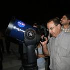 رصد فلكي بالتلسكوب الفضائي للقمر لأول مرة في غزة