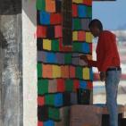 شباب غزة يلونوا حدائقهم