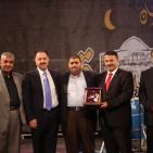 افتتاح مهرجان البيرة الرابع بحفل غنائي للفنان الاردني عمر العبدللات