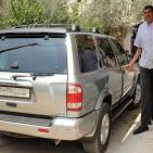 عملاق لبناني يشكو سخرية المجتمع وإهمال الحكومة