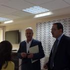 رئيس جامعة بيرزيت يعقد مؤتمرا صحفيا في الجامعة