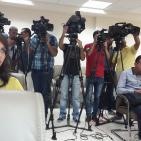 رئيس جامعة بيرزيت يعقد مؤتمرا صحفيا في الجامعة