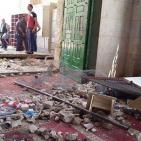 تخريب المحتلين في المسجد وغاز وقنابل صوتية وعصي وعساكر متوحشة واقصى صامد