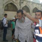 جرحى  مقدسيون في مواجهات  مع المحتلين في الاقصى اليوم 15/9/2015