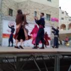 فرقة الهدف للدبكة  الشعبية و فرقة كنعان للتراث والفنون الشعبية في سوق الحرجة رام الله