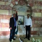 زيارة  اضرحة الشهداء عبد القادر الحسيني وفيصل الحسيني  وكاظم الحسيني