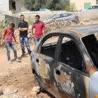 مستوطنون يحرقون سيارة فلسطينية في بيتللو قرب رام الله