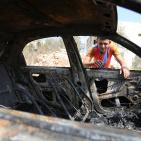 مستوطنون يحرقون سيارة فلسطينية في بيتللو قرب رام الله