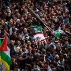 جماهير غفيرة تشيع الشهيد مهند حلبي في البيرة