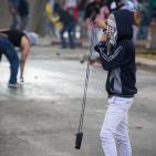 مواجهات عنيفة قرب المدخل الشمالي لمدينة البيرة