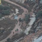 صور: الاحتلال يعتقل 3 شبان ويحاصر منزلا في سلواد