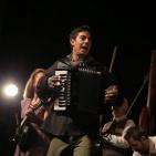 بالصور: عرض مسرحية 