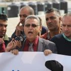 الخليل: وقفة تضامنية ضد اغلاق الاحتلال لاذاعة منبر الحرية في الخليل