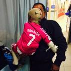 هل اهدى رونالدو الطفل دوابشة قميص ريال مدريد؟