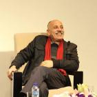 الشاعر ماجد ابو غوش  يطلق روايته عسل الملكات في متحف درويش - رام الله