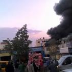 بالصور: حريق ضخم بأحد أسواق العيزرية شرق القدس