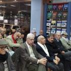 ايهاب بسيسو يوقع ديوانه الجديد 