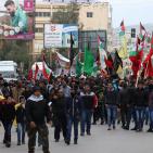 بالصور: الآلاف يُشيعون جثمان الشهيدة أشرقت قطناني من مخيم عسكر في نابلس