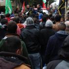 بالصور: الآلاف يُشيعون جثمان الشهيدة أشرقت قطناني من مخيم عسكر في نابلس