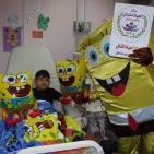 مبادرة للترفيه وتعليم الأطفال المرضى داخل مستشفى بغزة