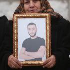 إعتصام تضامني مع الأسير الصحفي محمد القيق أمام مقر الصليب الأحمر في رام الله