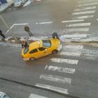 انجماد كبير في شوارع الخليل وتزحلق للمواطنين والمركبات