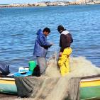 جولة في ميناء غزة البحري