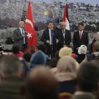 بحضور الرئيس مؤسسة التعاون والتنسيق التركي (تيكا) تسلم 50 فلسطينيا من ذوي الاحتياجات الخاصة كراسي كهربائية