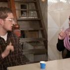 بالصور.. مقهى للصم والبكم بالجزائر