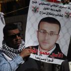 الخليل: وقفة تضامنية مع الصحفي القيق المضرب منذ 92 يوما