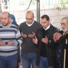 وضع إكليل الور في مقبرة الشهداء بالخليل بالذكرى 22 لمجزرة الحرم الابراهيمي