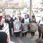 الحملة النسائية لمقاطعة المنتجات الإسرائيلية تُنظم وقفة لها في نابلس