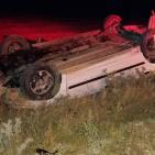 صور: مصرع مواطن واصابة اخرين في حادث سير قرب اريحا