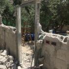 مقدسي يهدم أجزاء من منزله بضغط من بلدية الاحتلال