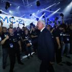 مراسم تقديم طائرة الركاب من طراز MS-21 في مصنع الطائرات التابع لشركة 