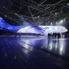 مراسم تقديم طائرة الركاب من طراز MS-21 في مصنع الطائرات التابع لشركة 