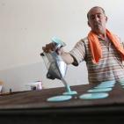 صناعة القطايبف الملونة في عين يبرود شمال شرق رام الله