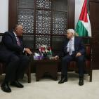 الرئيس محمود عباس يستقبل وزير الخارجية المصري سامح شكري