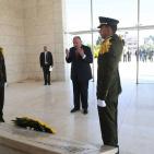 الرئيس محمود عباس يستقبل وزير الخارجية المصري سامح شكري