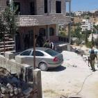 الاحتلال يقتحم منزل شهيد بني نعيم ويفرض طوقا على البلدة