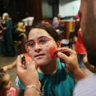 مؤسسة يد بيد تُقيم وجبة افطار لمجموعة من الأطفال