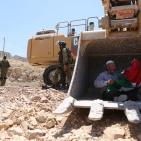 مظاهرة ضد مصادرة الاراضي في اراضي بلدة دير قديس