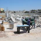 الاحتلال يهدم 10 منازل في قرية قلنديا شمال القدس